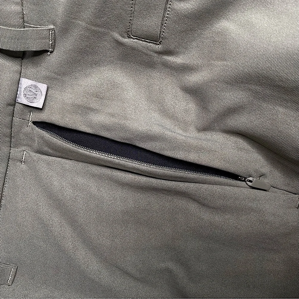 Lululemon Men’s ABC Classic-Fit Short 9" Inseam *WovenAir `Rover’ Size (38) - Picture 10 of 13